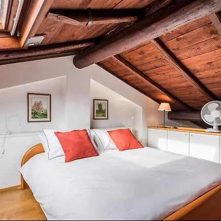De' Marchi Appartement